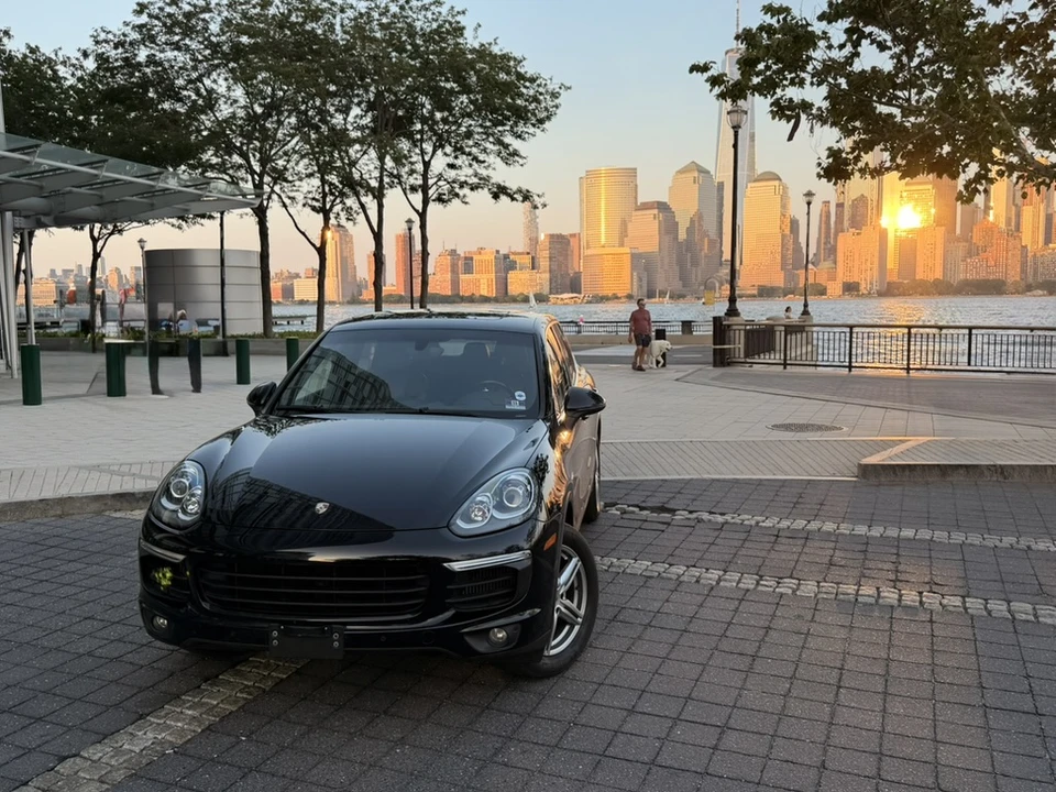 2016 Porsche 958 Cayenne Diesel - Image 3 of 31