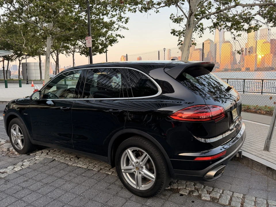 2016 Porsche 958 Cayenne Diesel - Image 19 of 31