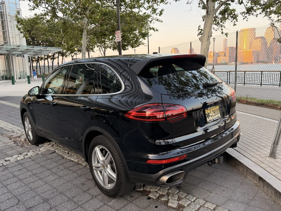 2016 Porsche 958 Cayenne Diesel - Image 20 of 31