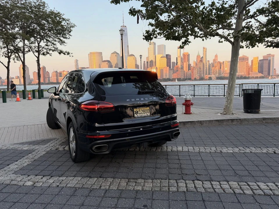 2016 Porsche 958 Cayenne Diesel - Image 22 of 31
