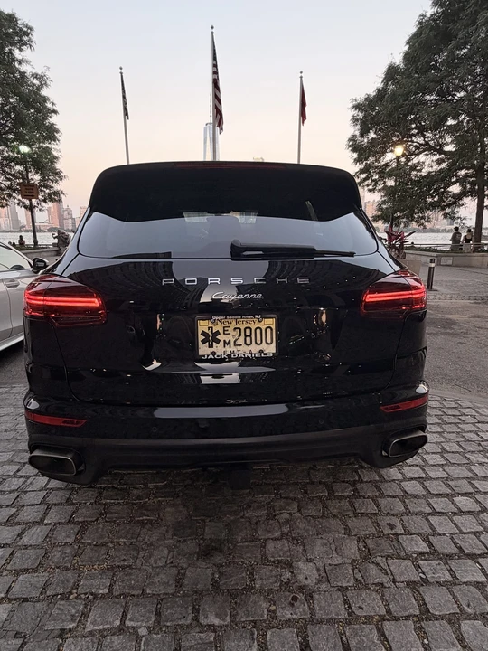 2016 Porsche 958 Cayenne Diesel - Image 24 of 31