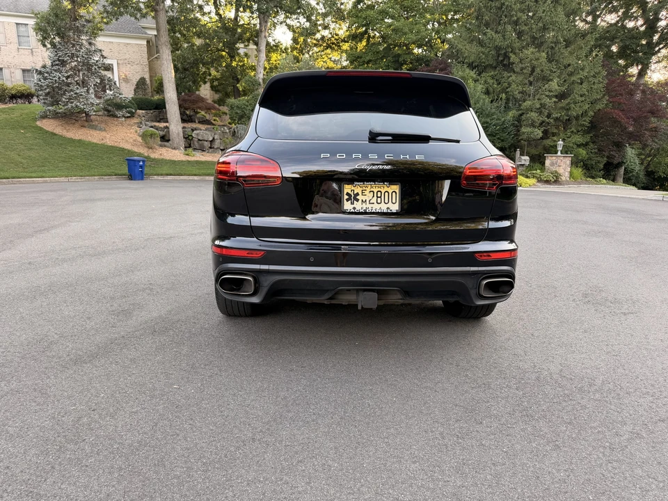 2016 Porsche 958 Cayenne Diesel - Image 25 of 31