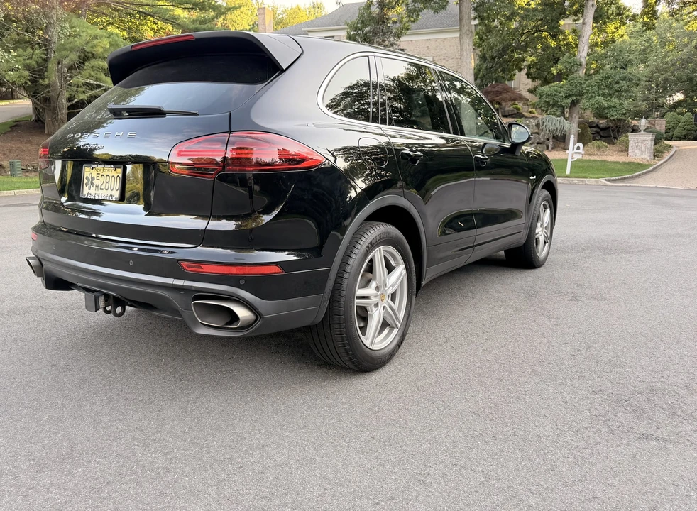 2016 Porsche 958 Cayenne Diesel - Image 28 of 31