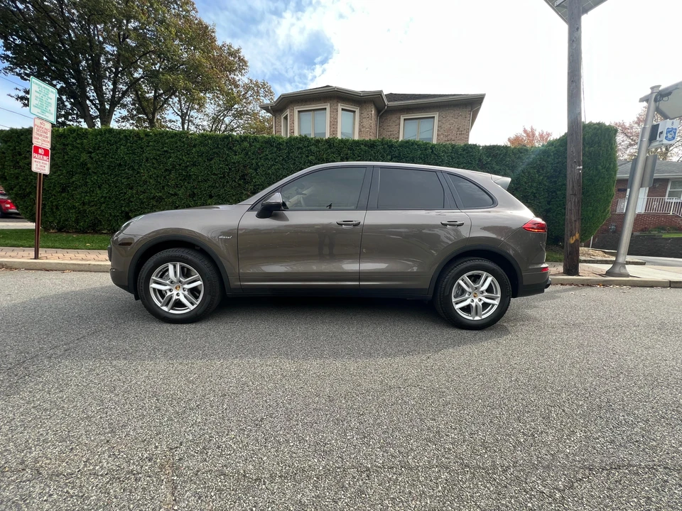 2016 Porsche 958 Cayenne Diesel - Image 12 of 31