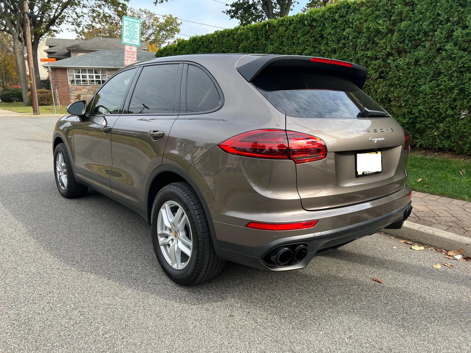 2016 Porsche 958 Cayenne Diesel - Image 14 of 31