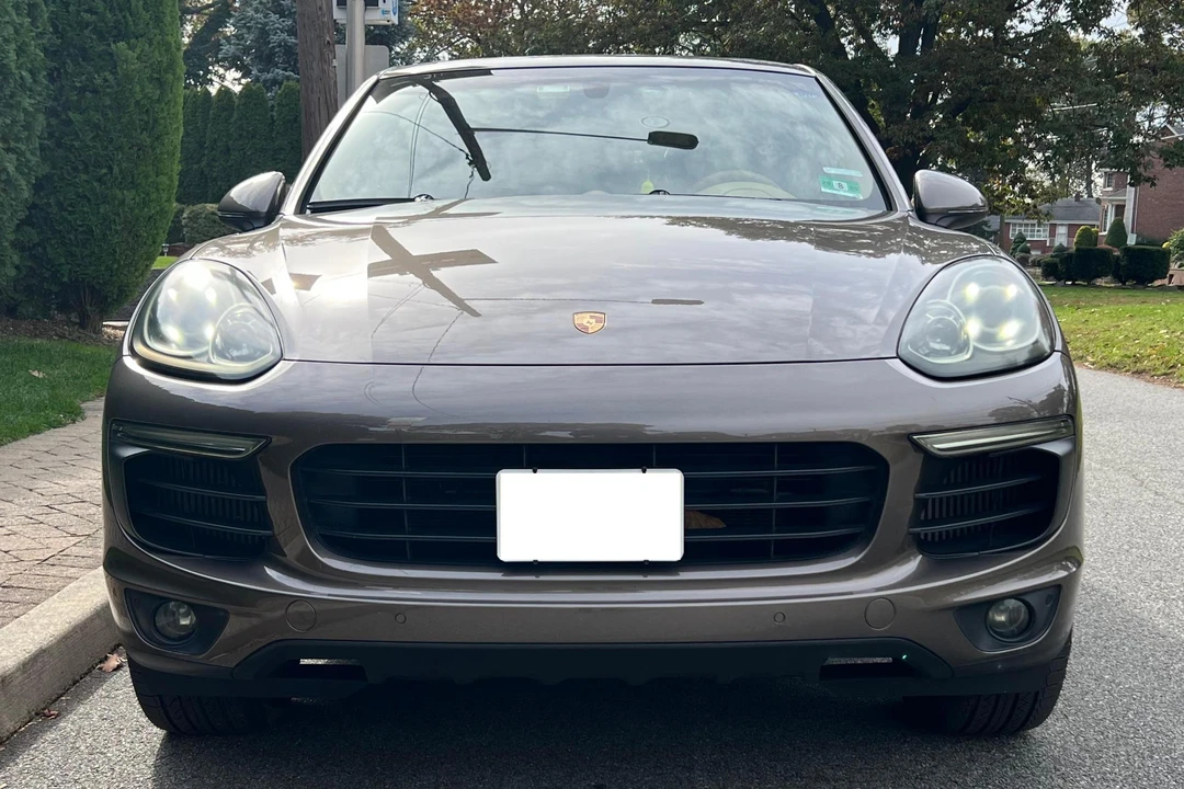 2016 Porsche 958 Cayenne Diesel - Image 2 of 31