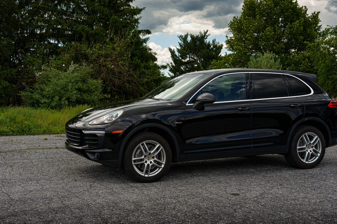 2016 Porsche 958 Cayenne Diesel - Image 25 of 31
