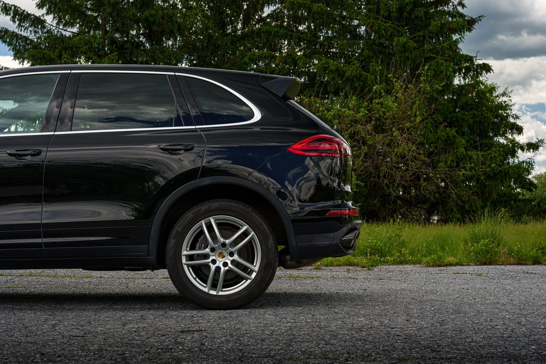 2016 Porsche 958 Cayenne Diesel - Image 29 of 31