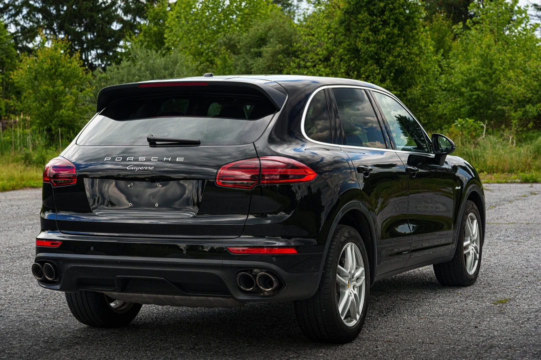 2016 Porsche 958 Cayenne Diesel - Image 10 of 31