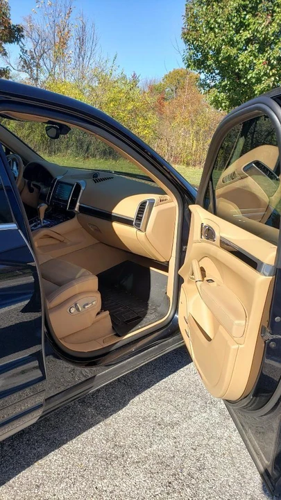 2016 Porsche 958 Cayenne Diesel - Image 4 of 6