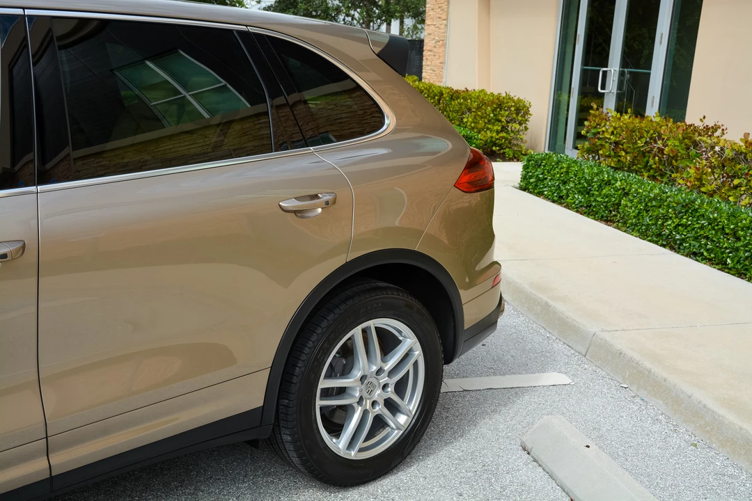 2016 Porsche 958 Cayenne Diesel - Image 23 of 31