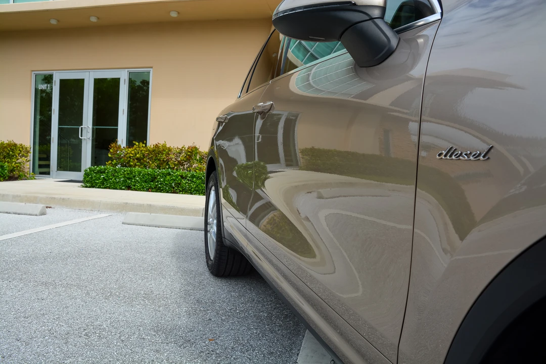 2016 Porsche 958 Cayenne Diesel - Image 28 of 31
