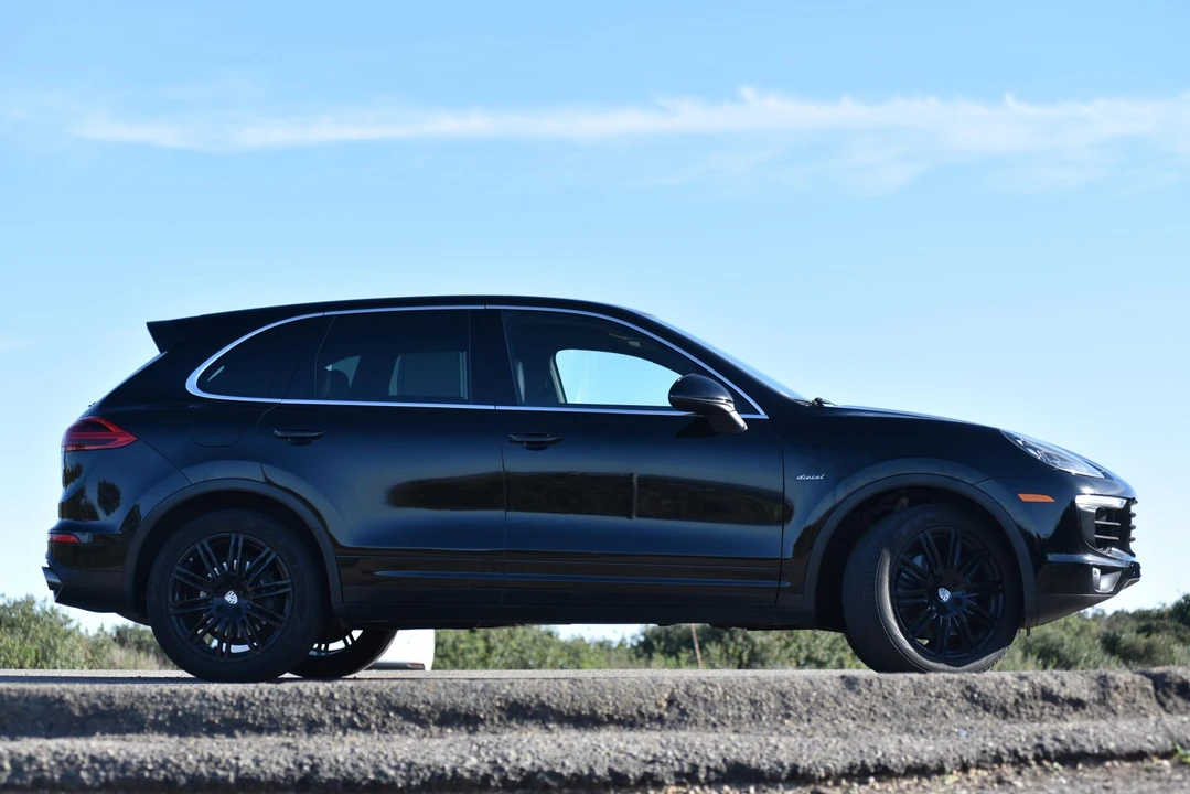 2016 Porsche 958 Cayenne Diesel - Image 8 of 31