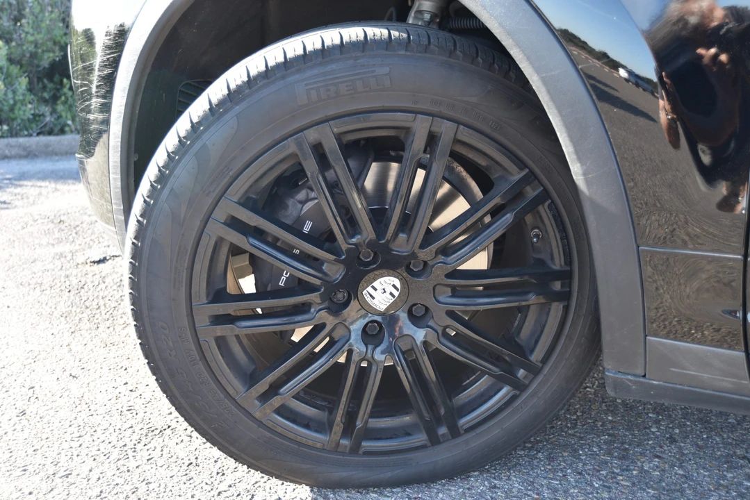 2016 Porsche 958 Cayenne Diesel - Image 19 of 31