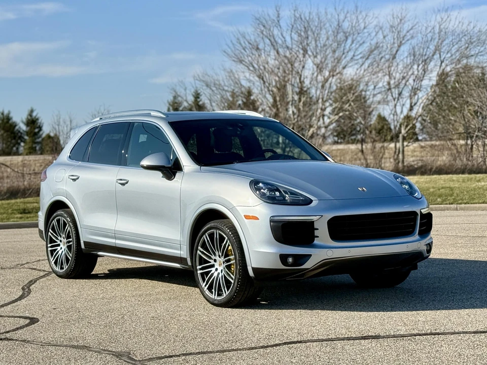 2016 Porsche 958 Cayenne Diesel - Image 19 of 31