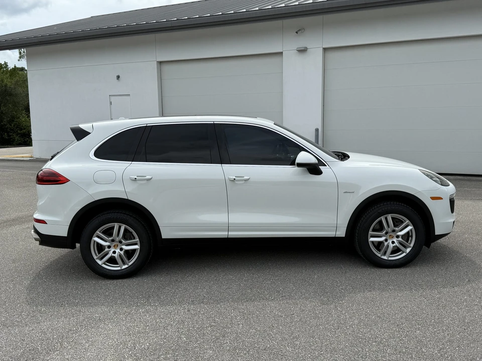 2016 Porsche 958 Cayenne Diesel - Image 13 of 31