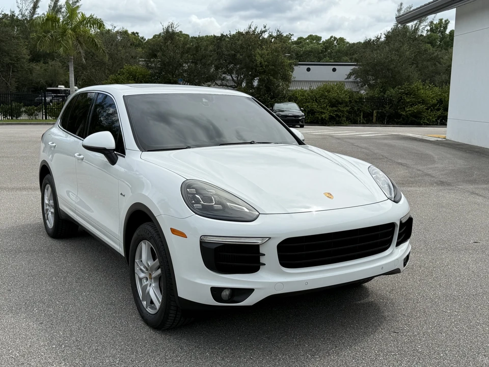 2016 Porsche 958 Cayenne Diesel - Image 18 of 31