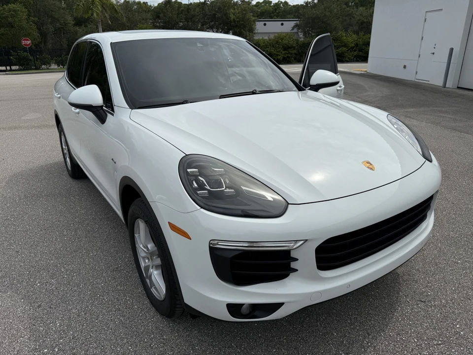 2016 Porsche 958 Cayenne Diesel - Image 17 of 31