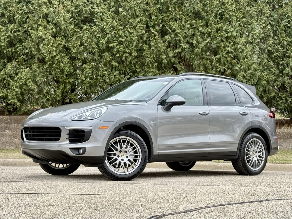 2016 Porsche 958 Cayenne Diesel - Image 3 of 31