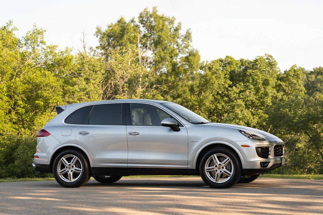 2016 Porsche 958 Cayenne Diesel - Image 19 of 31