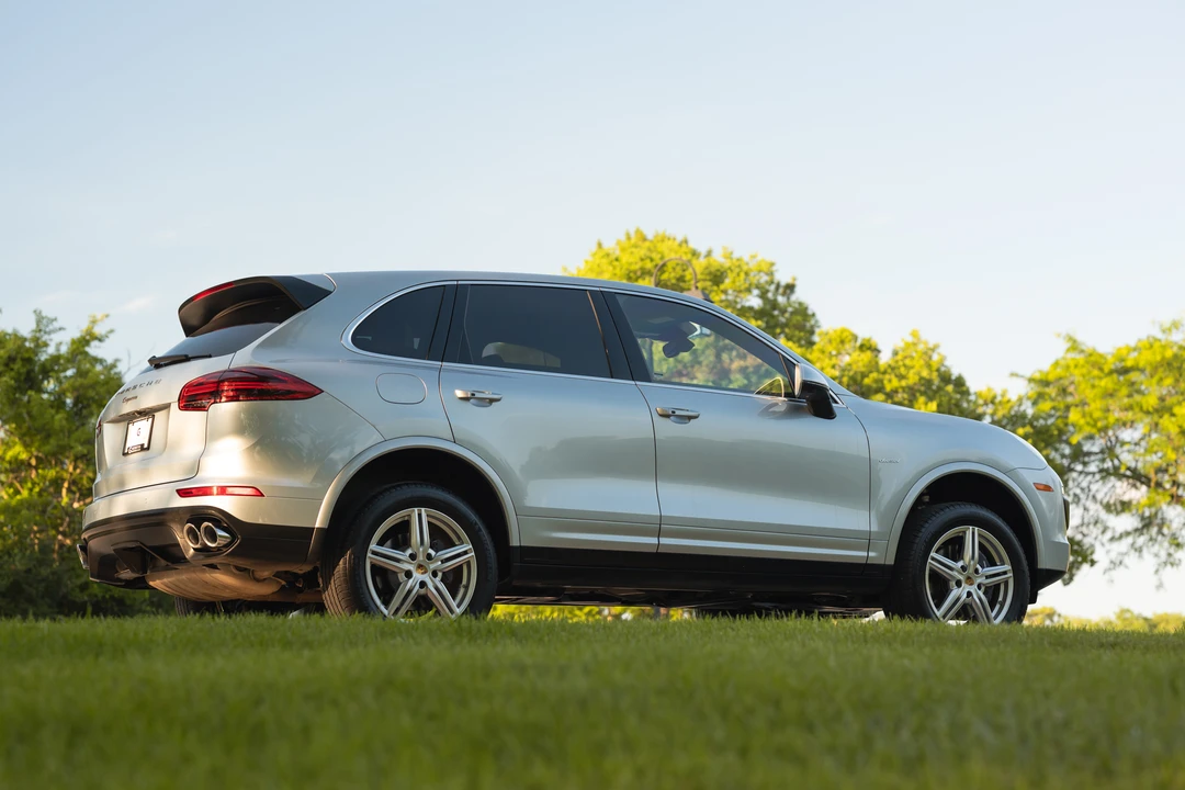 2016 Porsche 958 Cayenne Diesel - Image 15 of 31