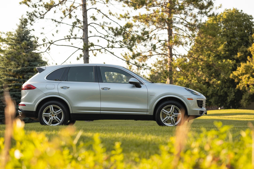 2016 Porsche 958 Cayenne Diesel - Image 17 of 31