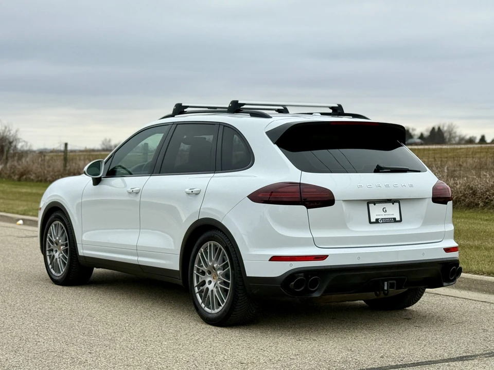 2016 Porsche 958 Cayenne Diesel - Image 25 of 31
