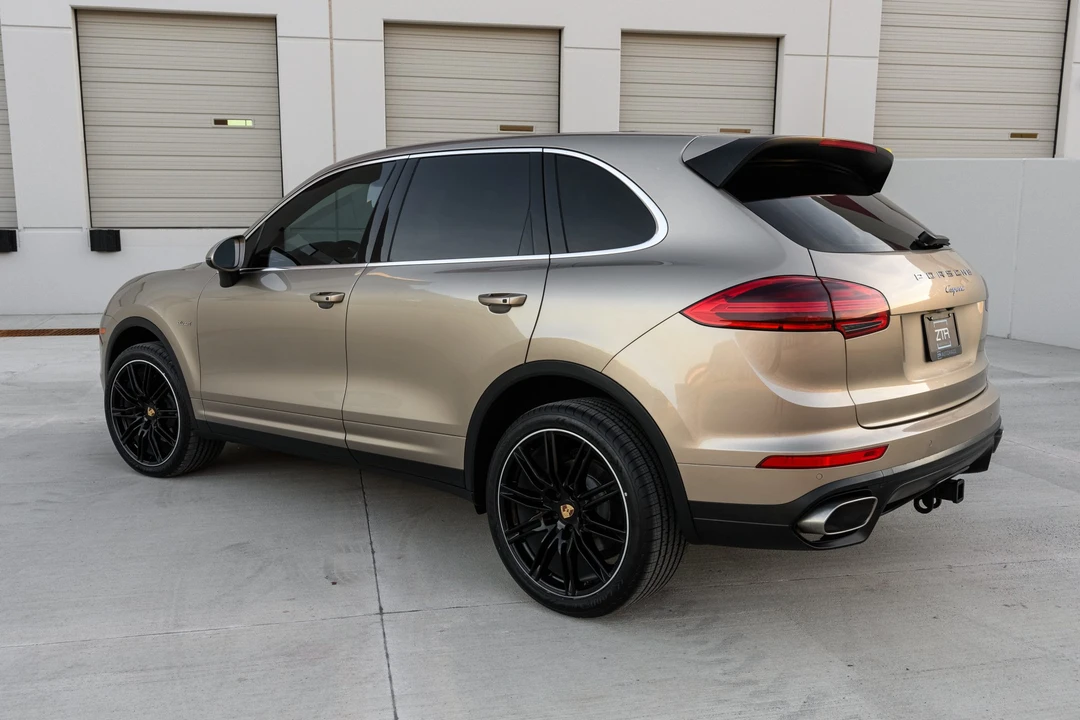 2016 Porsche 958 Cayenne Diesel - Image 17 of 31