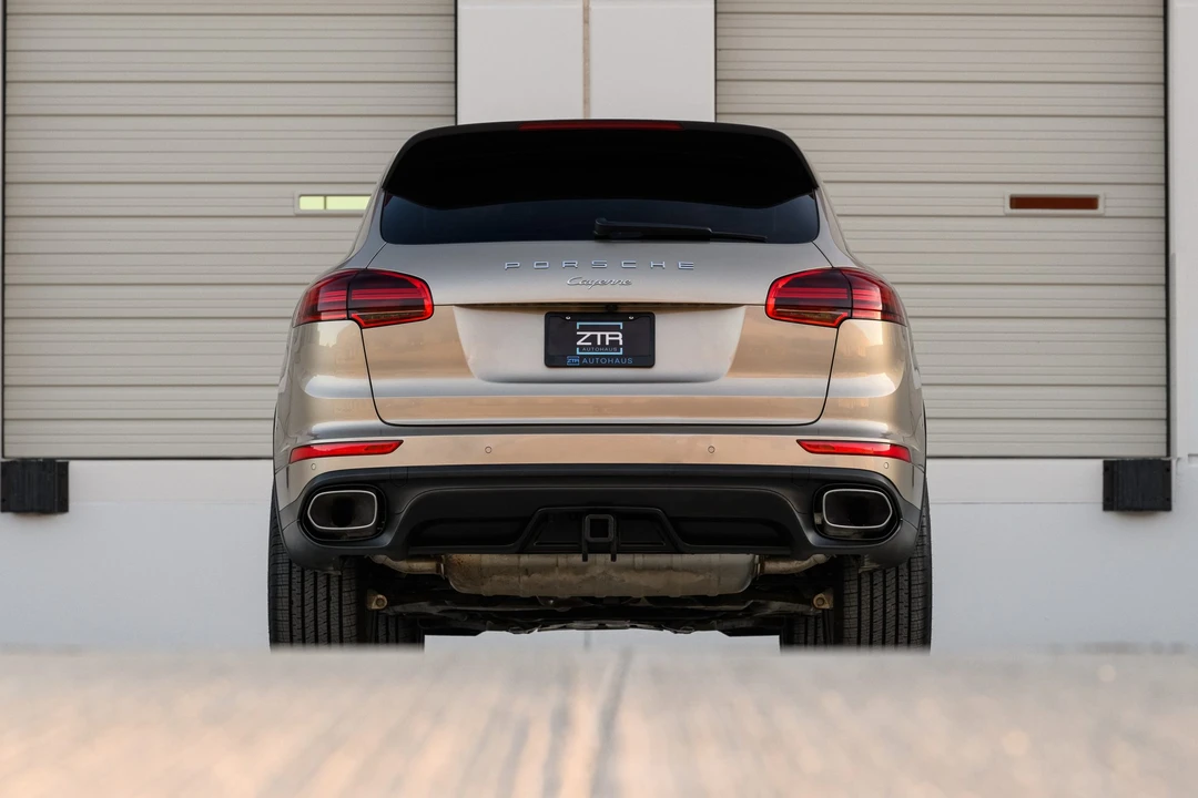 2016 Porsche 958 Cayenne Diesel - Image 25 of 31