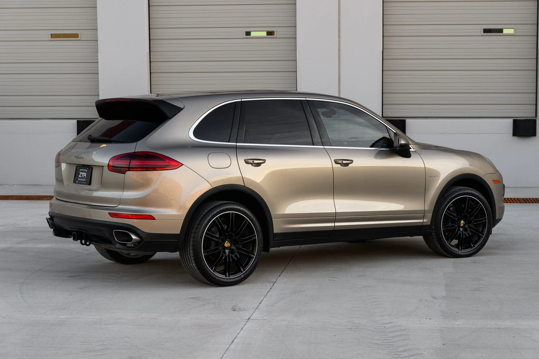 2016 Porsche 958 Cayenne Diesel - Image 30 of 31