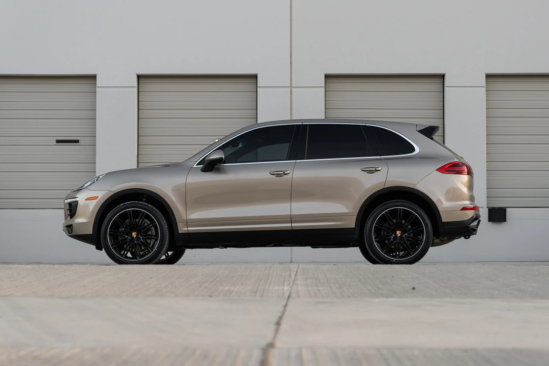 2016 Porsche 958 Cayenne Diesel - Image 15 of 31