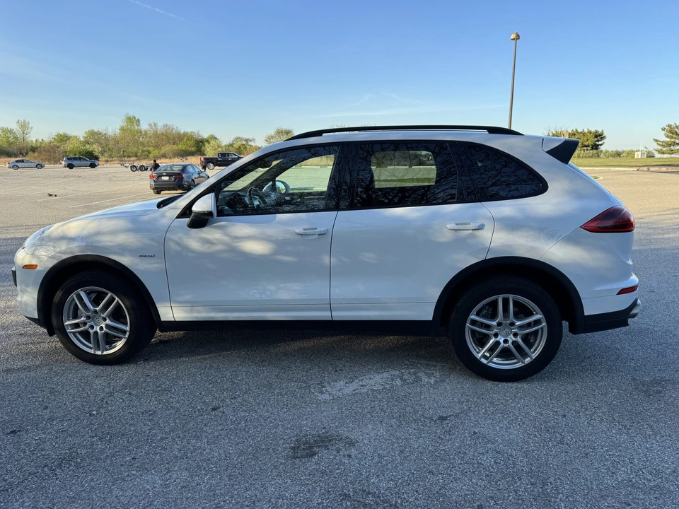 2016 Porsche 958 Cayenne Diesel - Image 4 of 31