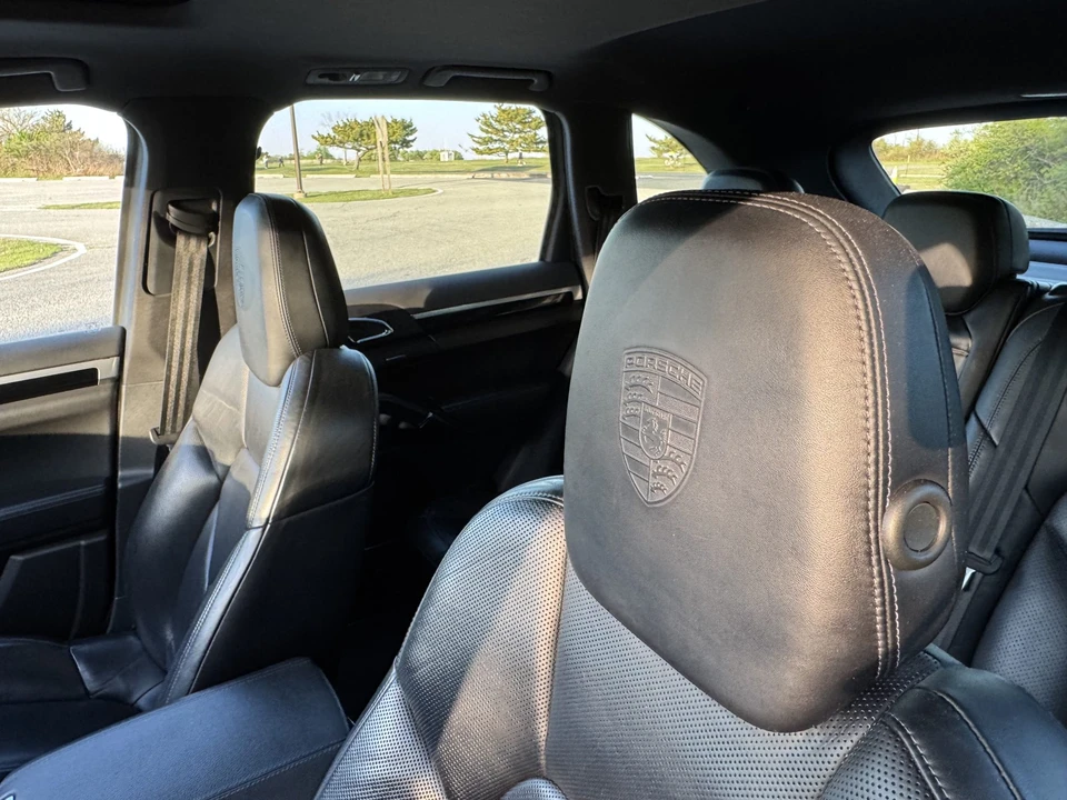 2016 Porsche 958 Cayenne Diesel - Image 26 of 31