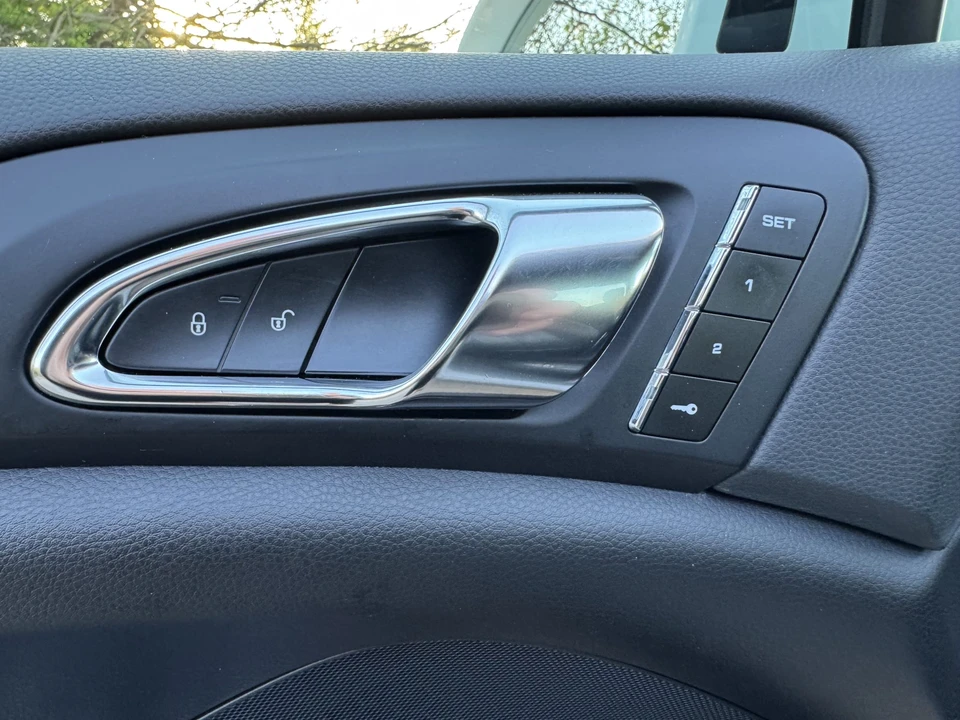 2016 Porsche 958 Cayenne Diesel - Image 28 of 31