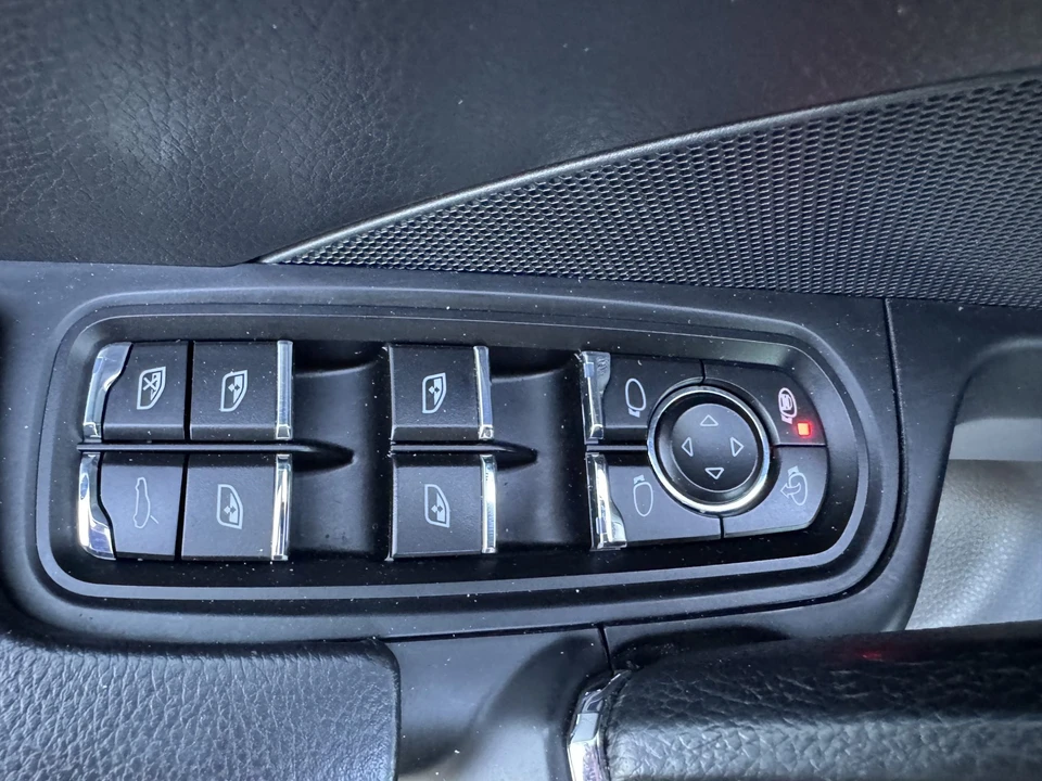 2016 Porsche 958 Cayenne Diesel - Image 29 of 31