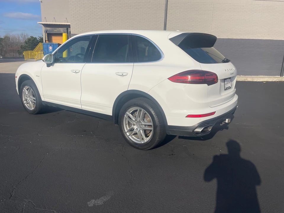 2016 Porsche 958 Cayenne Diesel - Image 12 of 31