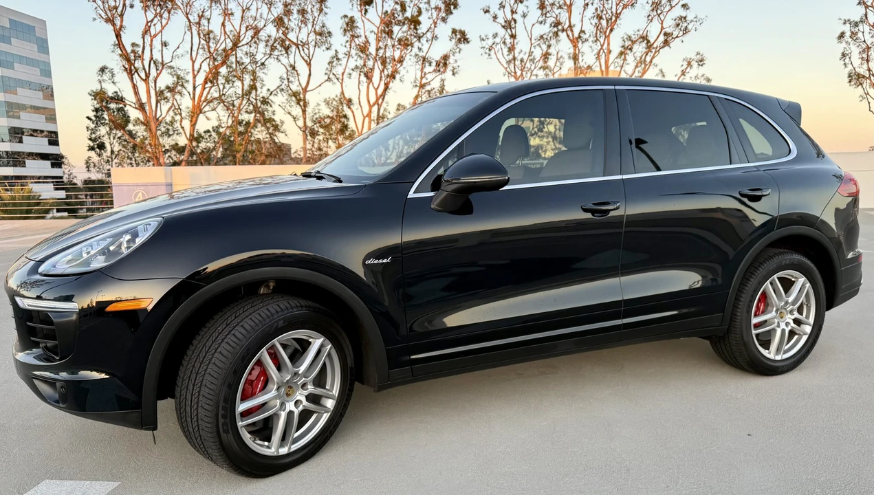 2016 Porsche 958 Cayenne Diesel - Image 15 of 31