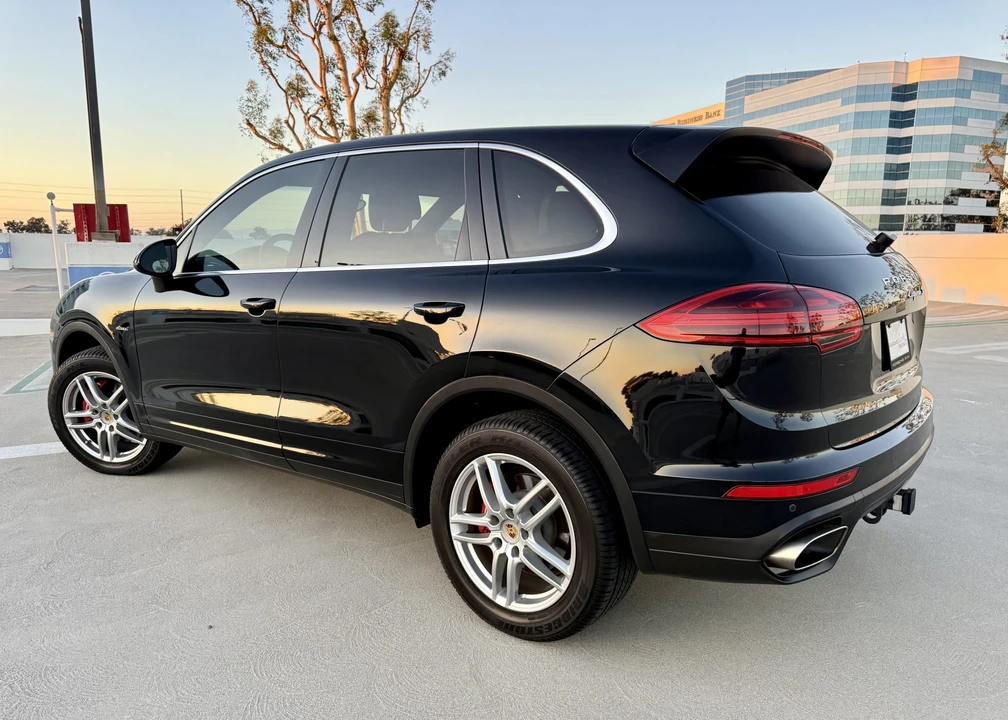 2016 Porsche 958 Cayenne Diesel - Image 23 of 31
