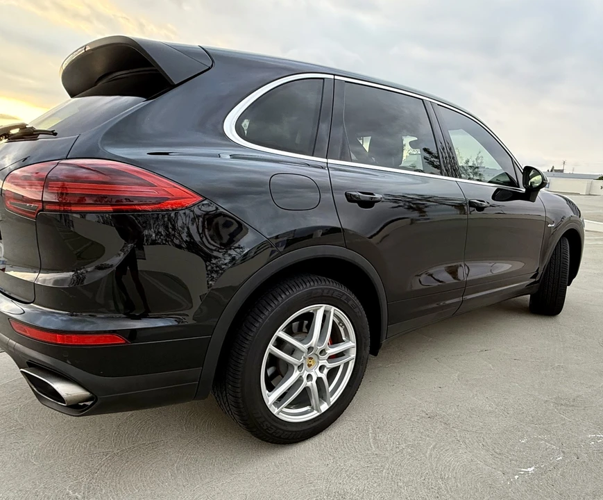 2016 Porsche 958 Cayenne Diesel - Image 30 of 31