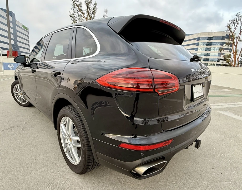 2016 Porsche 958 Cayenne Diesel - Image 25 of 31