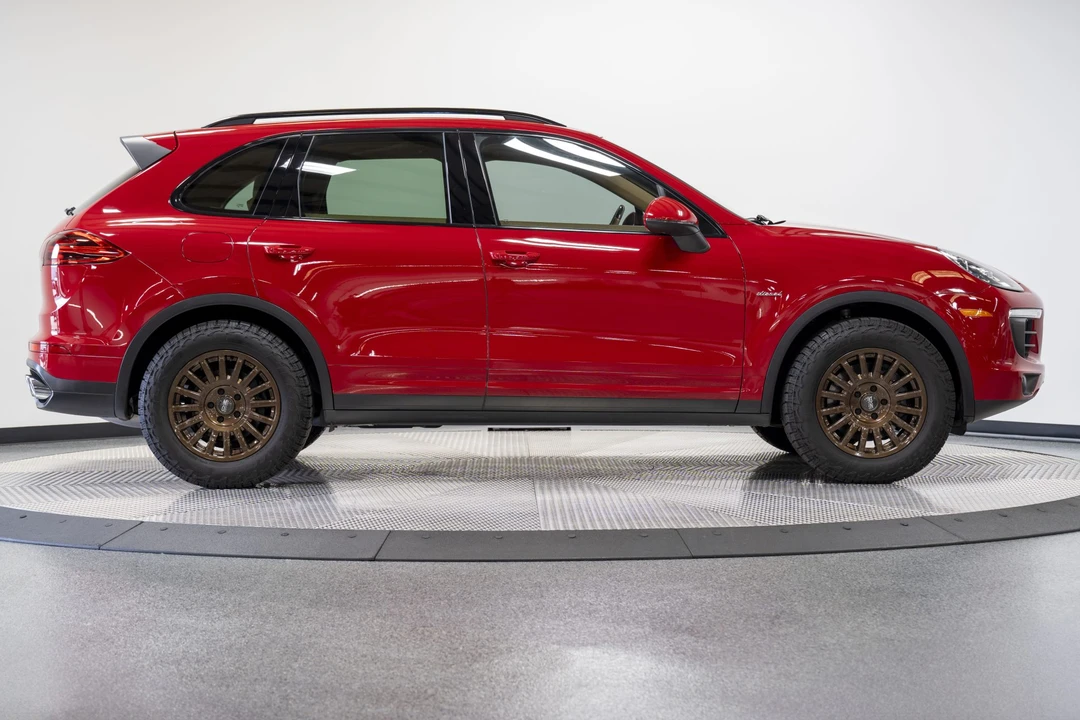 2016 Porsche 958 Cayenne Diesel - Image 9 of 31