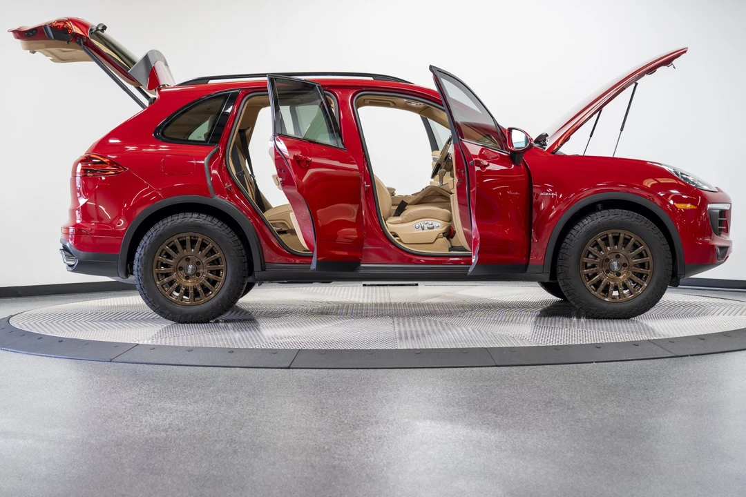 2016 Porsche 958 Cayenne Diesel - Image 19 of 31