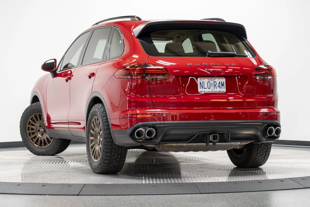 2016 Porsche 958 Cayenne Diesel - Image 13 of 31