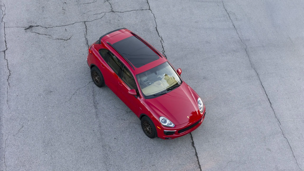 2016 Porsche 958 Cayenne Diesel - Image 29 of 31