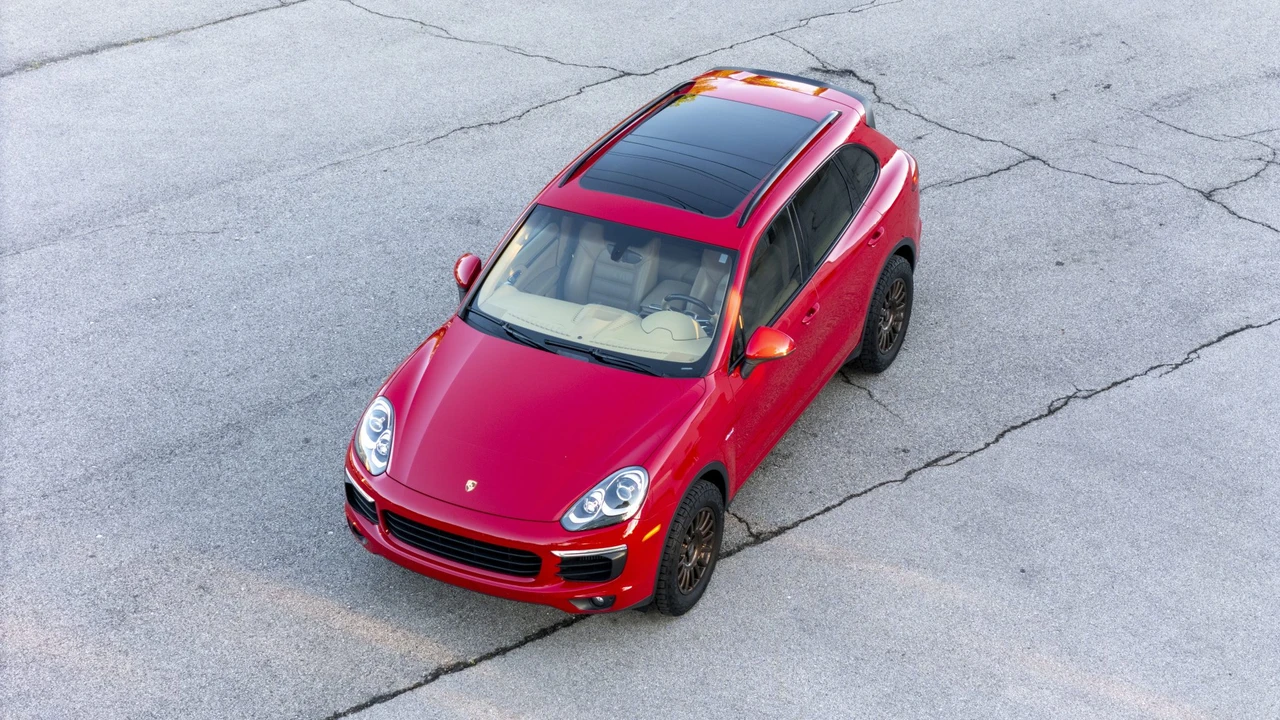 2016 Porsche 958 Cayenne Diesel - Image 24 of 31