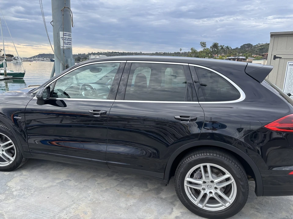 2016 Porsche 958 Cayenne Diesel - Image 28 of 31