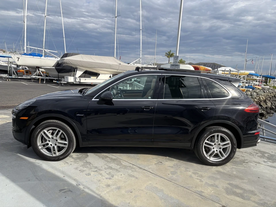 2016 Porsche 958 Cayenne Diesel - Image 11 of 31