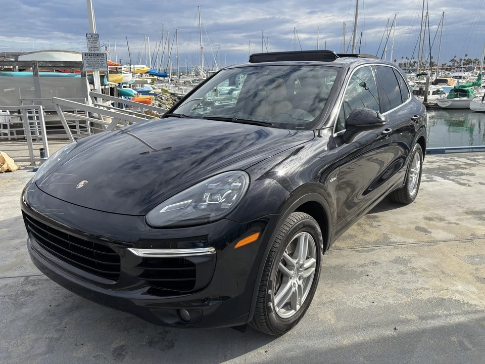 2016 Porsche 958 Cayenne Diesel - Image 13 of 31