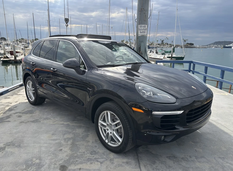 2016 Porsche 958 Cayenne Diesel - Image 16 of 31