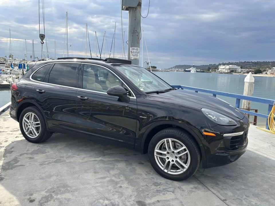 2016 Porsche 958 Cayenne Diesel - Image 17 of 31